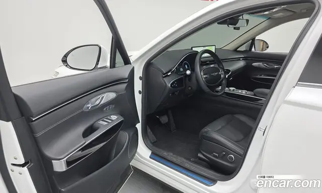 Genesis GV70 2022 2.5 автомат (гидро), миниатюра 10