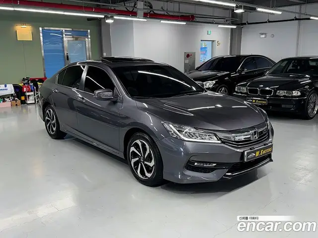 Honda Accord 2016 2.4 автомат (гидро), миниатюра 3 Honda Accord 2016 2.4 автомат (гидро), миниатюра 3