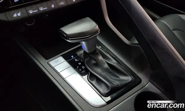 Hyundai Avante 2020 1.6 автомат (гидро), миниатюра 9 Hyundai Avante 2020 1.6 автомат (гидро), миниатюра 9