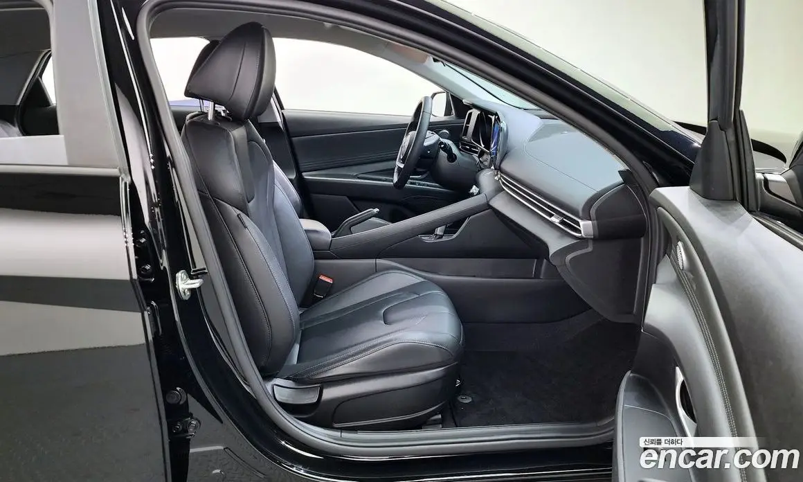 Hyundai Avante 2020 1.6 автомат (гидро), фото 10 Hyundai Avante 2020 1.6 автомат (гидро), фото 10