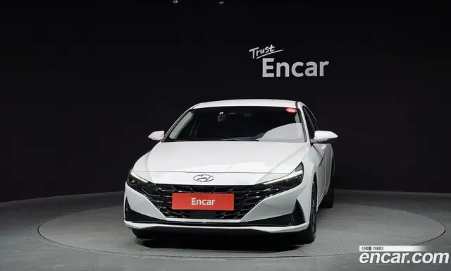 Hyundai Avante 2020 1.6 автомат (гидро), миниатюра 3