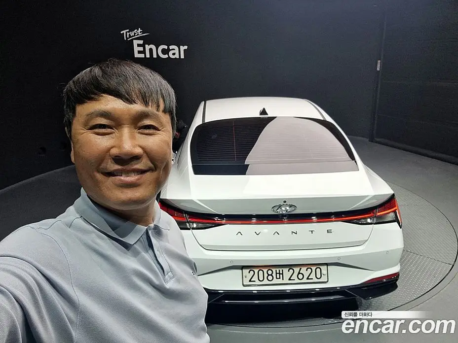 Hyundai Avante 2020 1.6 автомат (гидро), фото 38