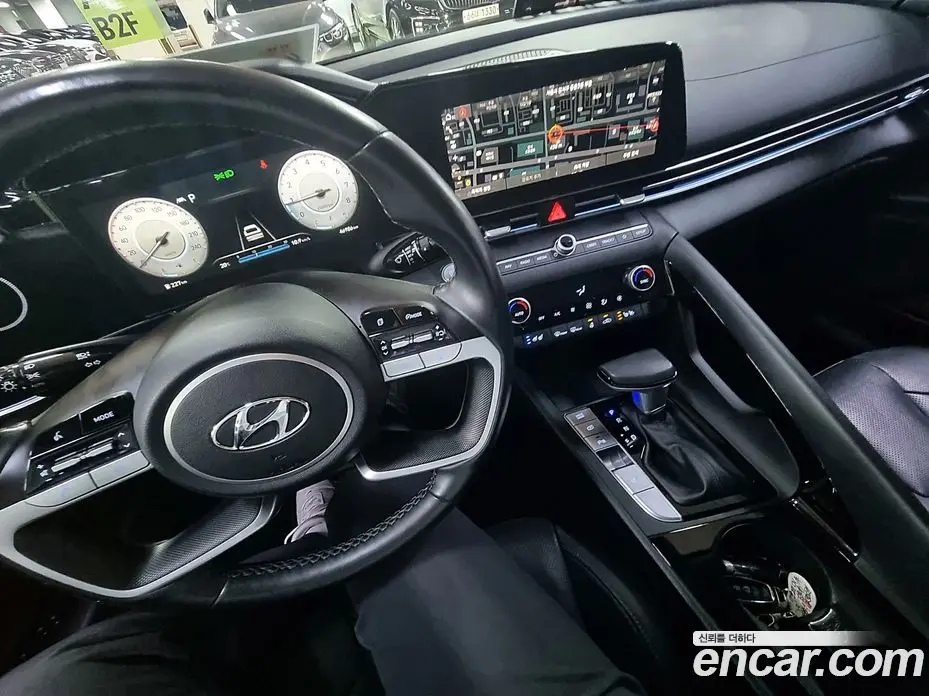 Hyundai Avante 2020 1.6 автомат (гидро), фото 43