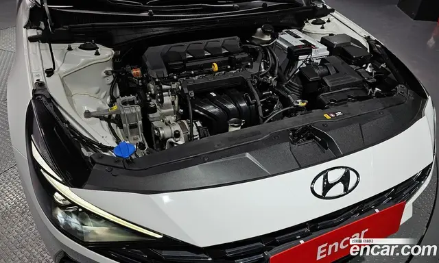 Hyundai Avante 2020 1.6 автомат (гидро), миниатюра 6