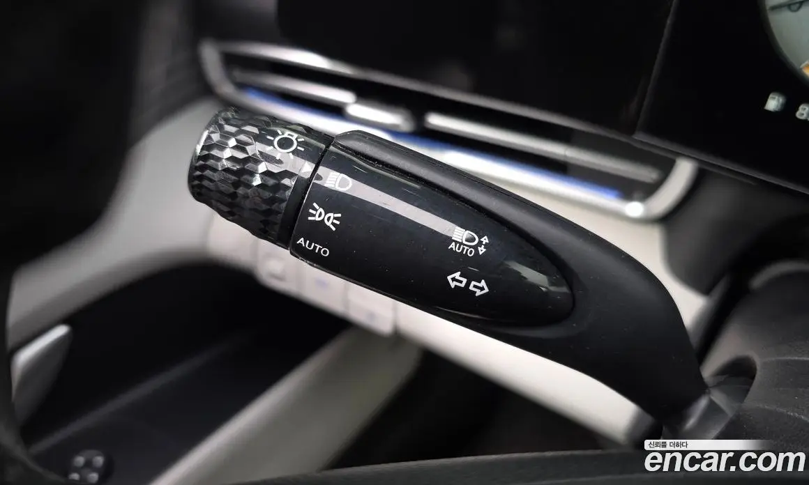 Hyundai Avante 2020 1.6 автомат (гидро), фото 27