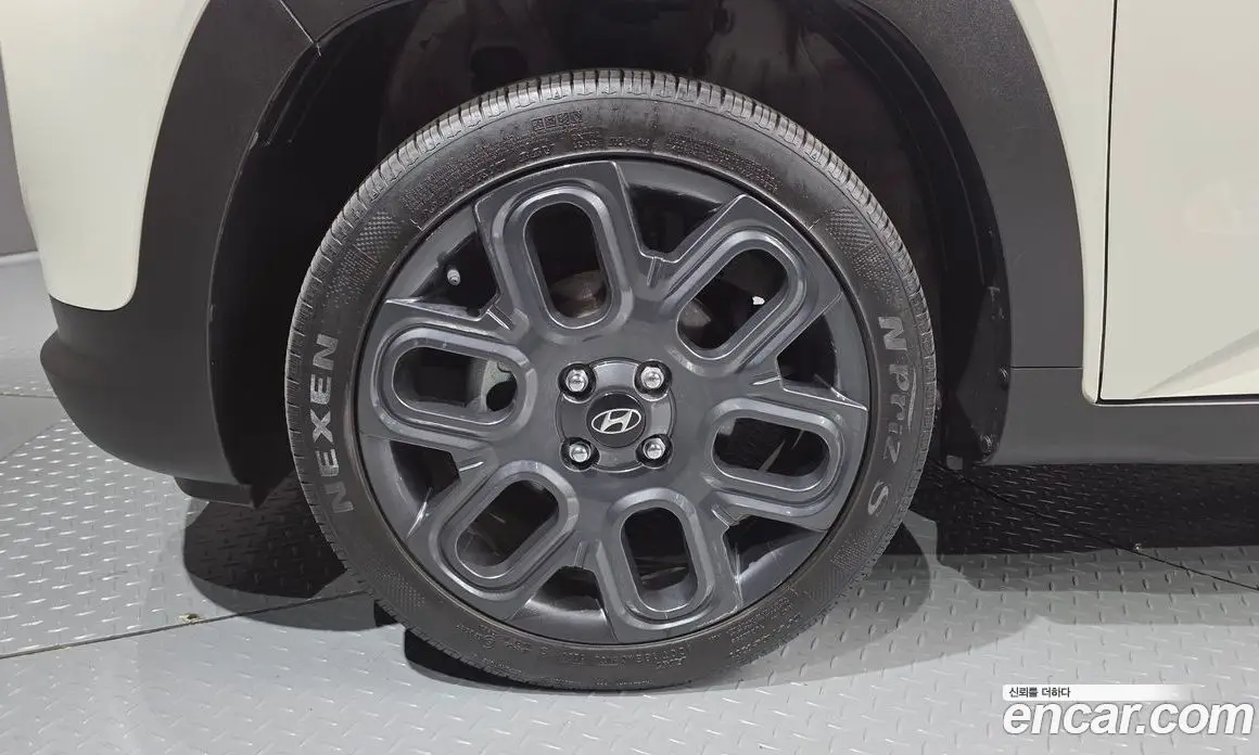 Hyundai Casper 2023 1.0 автомат (гидро), фото 5