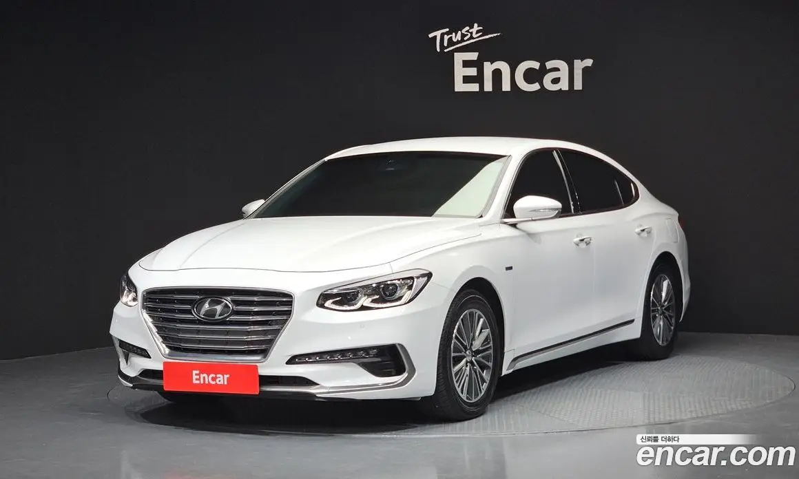 Hyundai Grandeur 2018 2.4 автомат (гидро), фото 1 Hyundai Grandeur 2018 2.4 автомат (гидро), фото 1