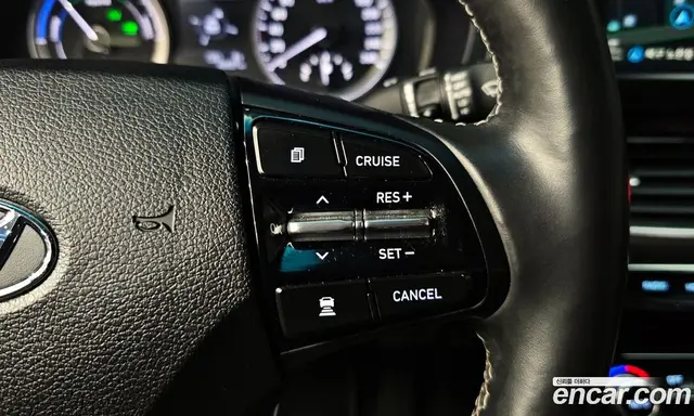 Hyundai Grandeur 2018 2.4 автомат (гидро), миниатюра 12