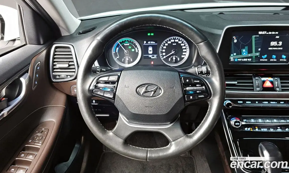 Hyundai Grandeur 2018 2.4 автомат (гидро), фото 13 Hyundai Grandeur 2018 2.4 автомат (гидро), фото 13