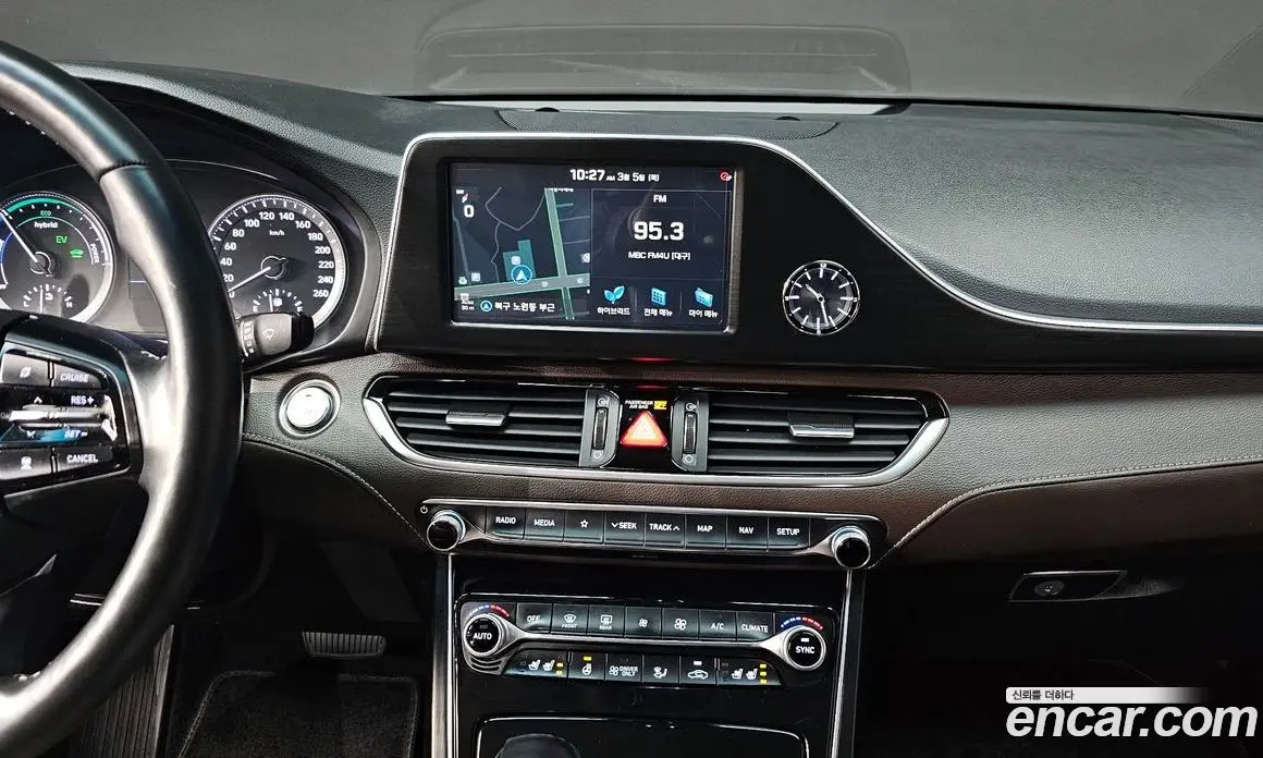 Hyundai Grandeur 2018 2.4 автомат (гидро), фото 15 Hyundai Grandeur 2018 2.4 автомат (гидро), фото 15