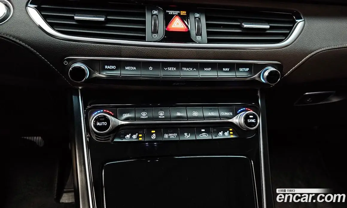 Hyundai Grandeur 2018 2.4 автомат (гидро), фото 20 Hyundai Grandeur 2018 2.4 автомат (гидро), фото 20
