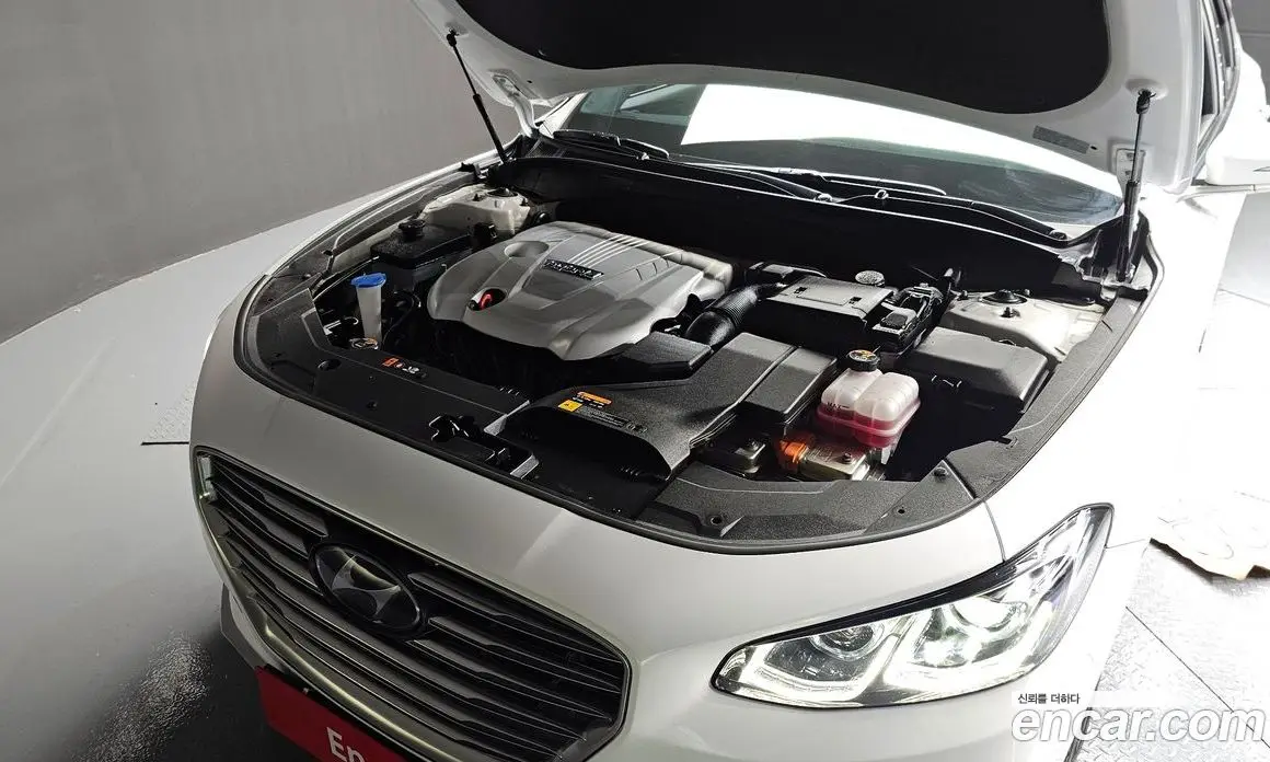 Hyundai Grandeur 2018 2.4 автомат (гидро), фото 6 Hyundai Grandeur 2018 2.4 автомат (гидро), фото 6