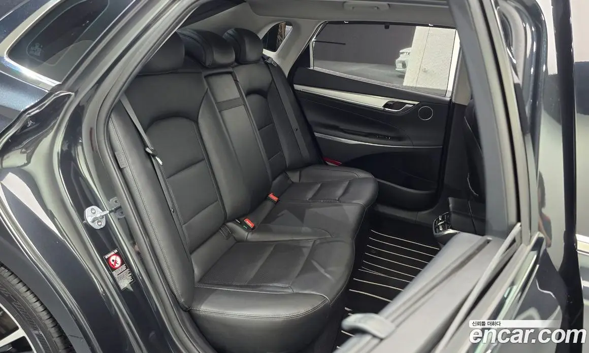 Hyundai Grandeur 2019 2.5 автомат (гидро), фото 16