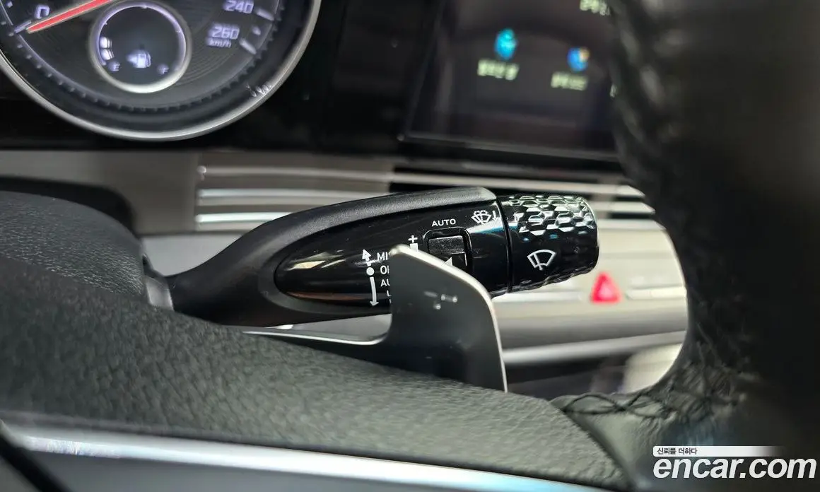 Hyundai Grandeur 2019 2.5 автомат (гидро), фото 26