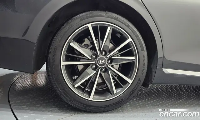 Hyundai Grandeur 2019 2.5 автомат (гидро), миниатюра 5