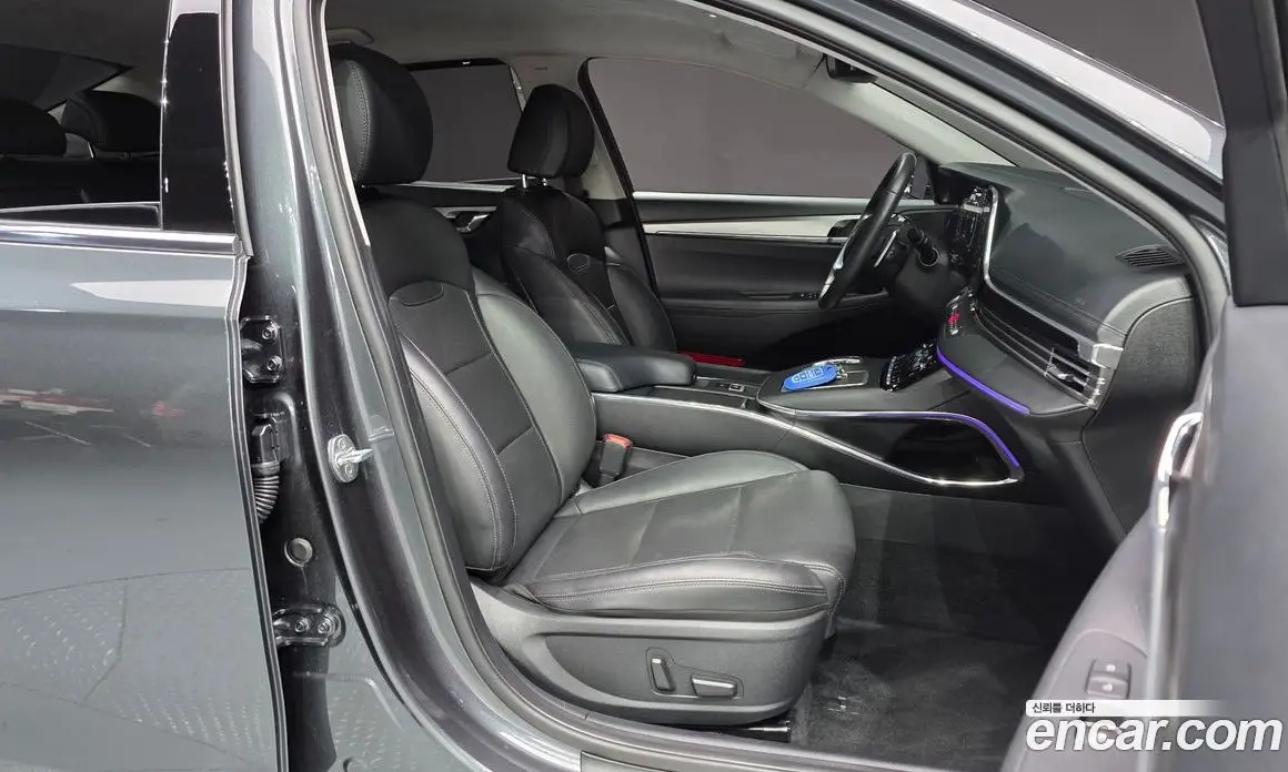 Hyundai Grandeur 2022 2.5 автомат (гидро), фото 16