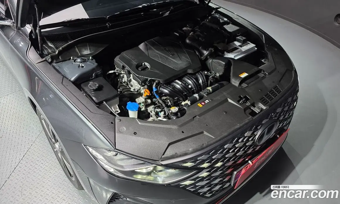 Hyundai Grandeur 2022 2.5 автомат (гидро), фото 6
