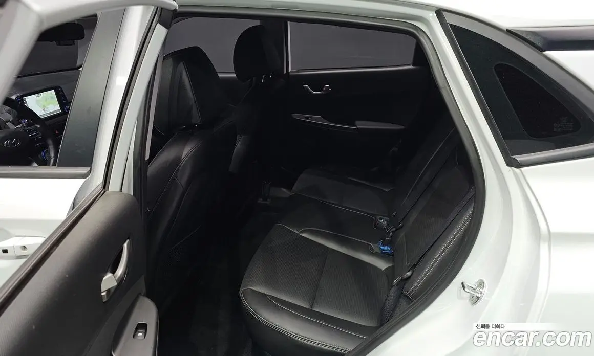 Hyundai Kona 2017 1.6 автомат (гидро), фото 11