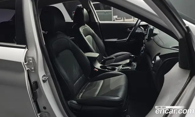 Hyundai Kona 2017 1.6 автомат (гидро), миниатюра 12