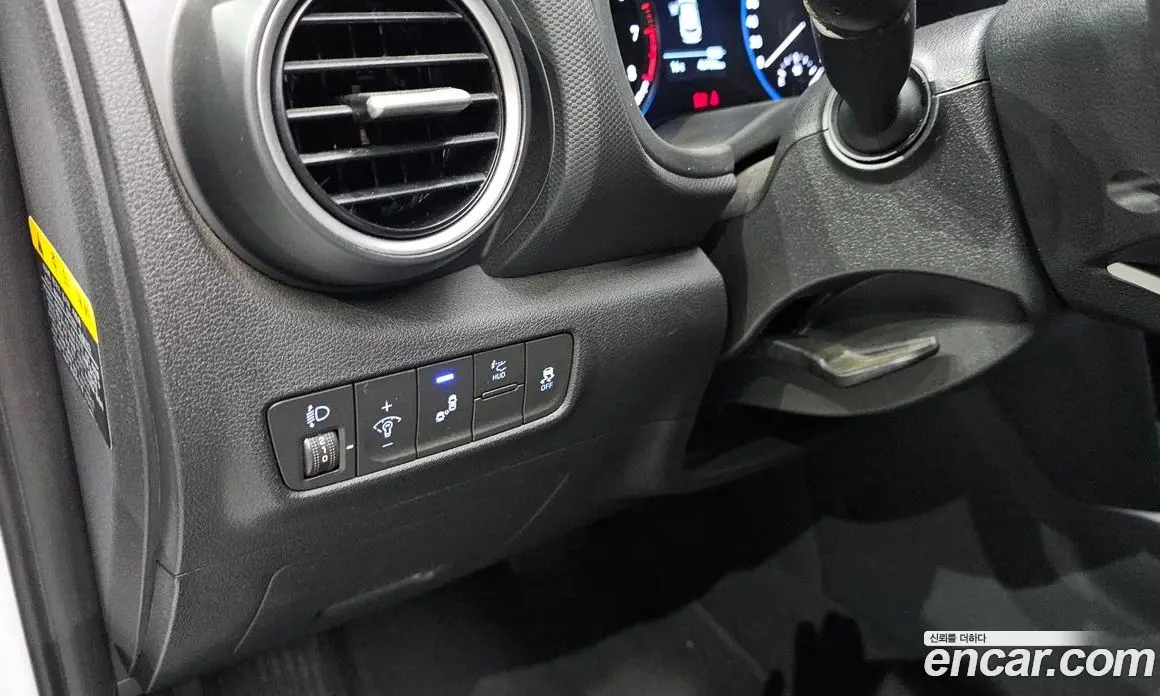 Hyundai Kona 2017 1.6 автомат (гидро), фото 17