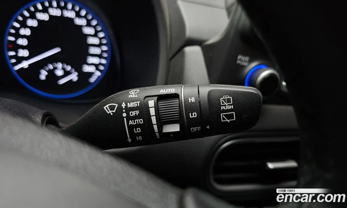 Hyundai Kona 2017 1.6 автомат (гидро), фото 18