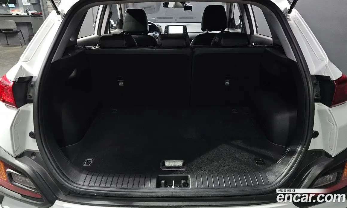 Hyundai Kona 2017 1.6 автомат (гидро), фото 20
