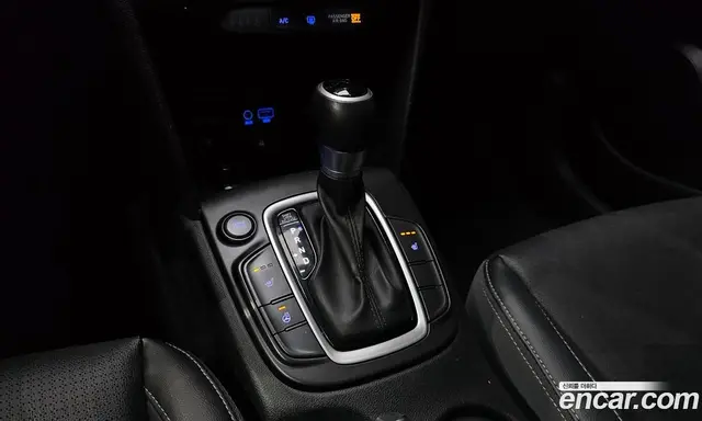 Hyundai Kona 2017 1.6 автомат (гидро), миниатюра 9
