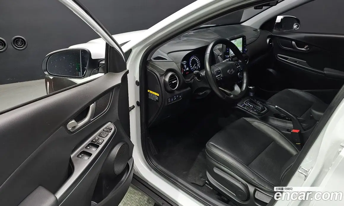 Hyundai Kona 2017 1.6 автомат (гидро), фото 10