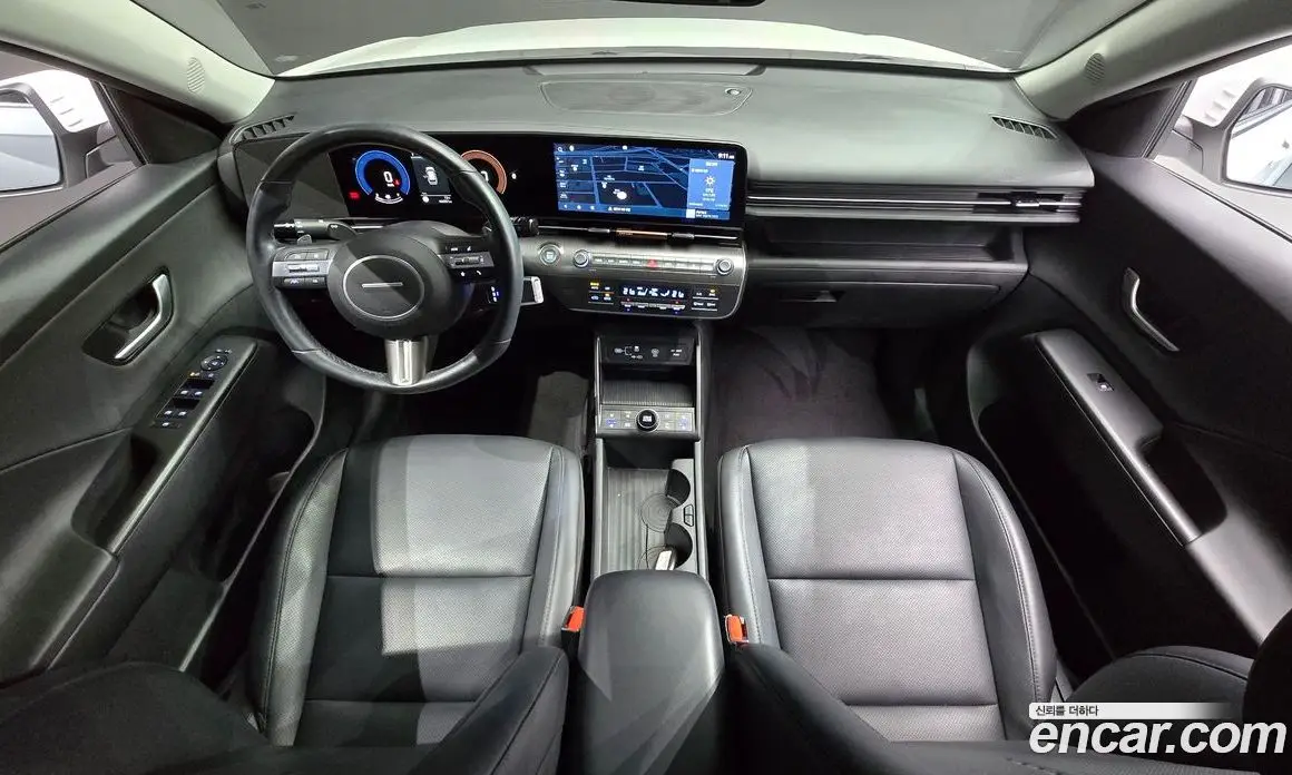 Hyundai Kona 2023 1.6 автомат (гидро), фото 7