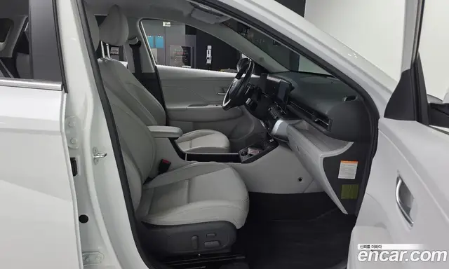 Hyundai Kona 2023 1.6 автомат (гидро), миниатюра 11