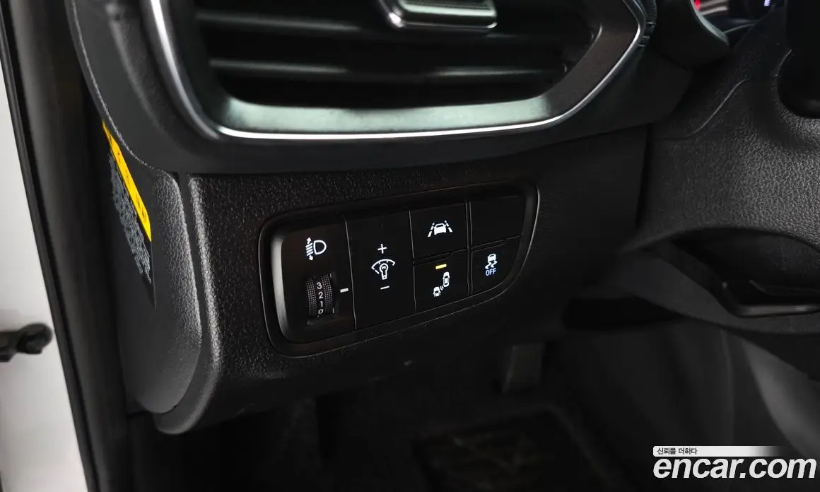 Hyundai Santa Fe 2019 2.0 автомат (гидро), фото 13