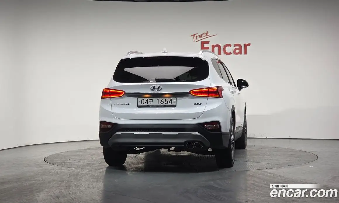 Hyundai Santa Fe 2019 2.0 автомат (гидро), фото 3