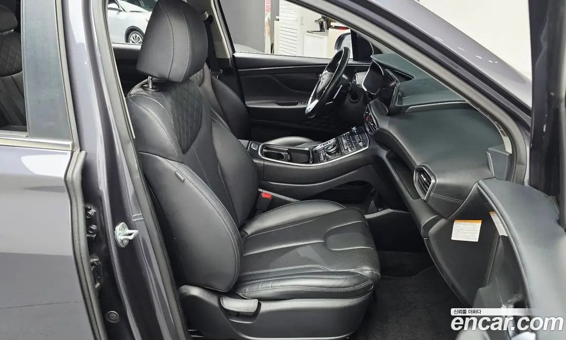 Hyundai Santa Fe 2022 1.6 автомат (гидро), фото 18