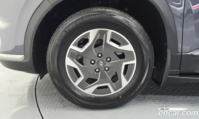Hyundai Santa Fe 2022 1.6 автомат (гидро), миниатюра 5