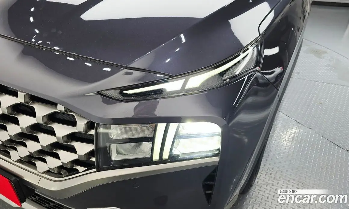 Hyundai Santa Fe 2022 1.6 автомат (гидро), фото 8