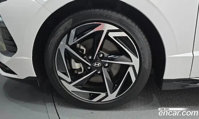 Hyundai Sonata 2023 1.6 автомат (гидро), миниатюра 5 Hyundai Sonata 2023 1.6 автомат (гидро), миниатюра 5
