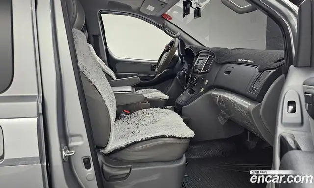 Hyundai Starex 2018 2.5 автомат (гидро), миниатюра 10