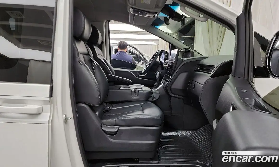 Hyundai Staria 2021 2.2 автомат (гидро), фото 11 Hyundai Staria 2021 2.2 автомат (гидро), фото 11