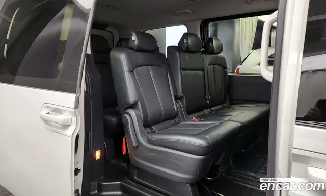 Hyundai Staria 2021 2.2 автомат (гидро), миниатюра 12
