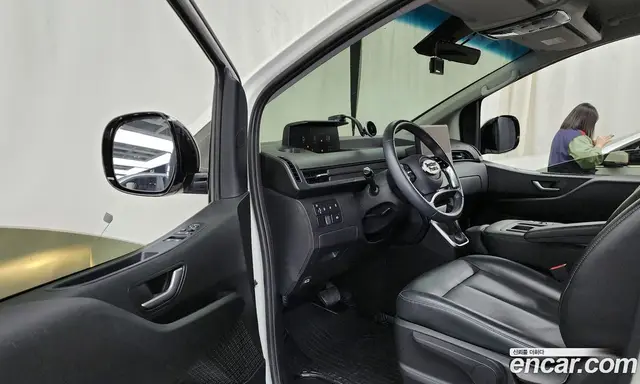 Hyundai Staria 2021 2.2 автомат (гидро), миниатюра 10 Hyundai Staria 2021 2.2 автомат (гидро), миниатюра 10