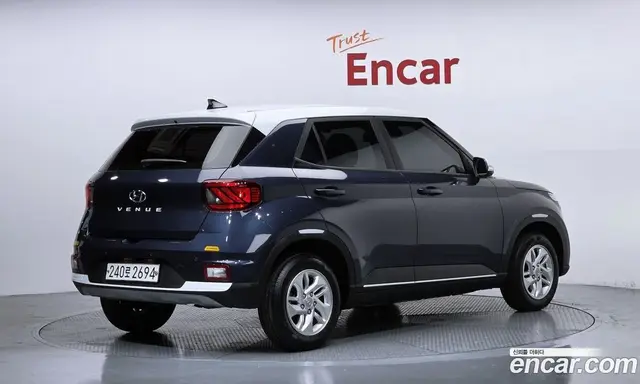 Hyundai Venue 2020 1.6 автомат (гидро), миниатюра 2 Hyundai Venue 2020 1.6 автомат (гидро), миниатюра 2