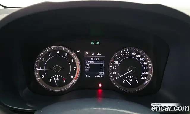 Hyundai Venue 2020 1.6 автомат (гидро), миниатюра 8 Hyundai Venue 2020 1.6 автомат (гидро), миниатюра 8