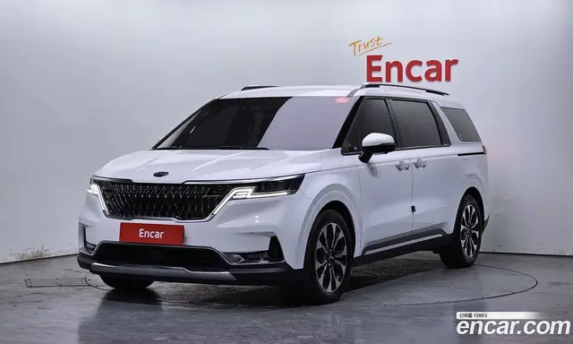 Kia Carnival 2021 2.2 автомат (гидро), миниатюра 1