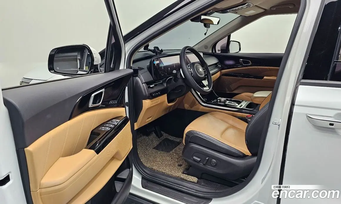Kia Carnival 2021 2.2 автомат (гидро), фото 13