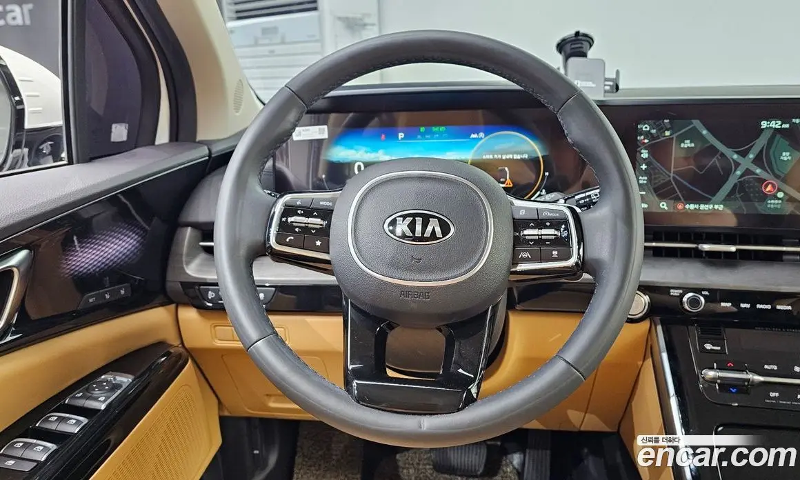 Kia Carnival 2021 2.2 автомат (гидро), фото 19
