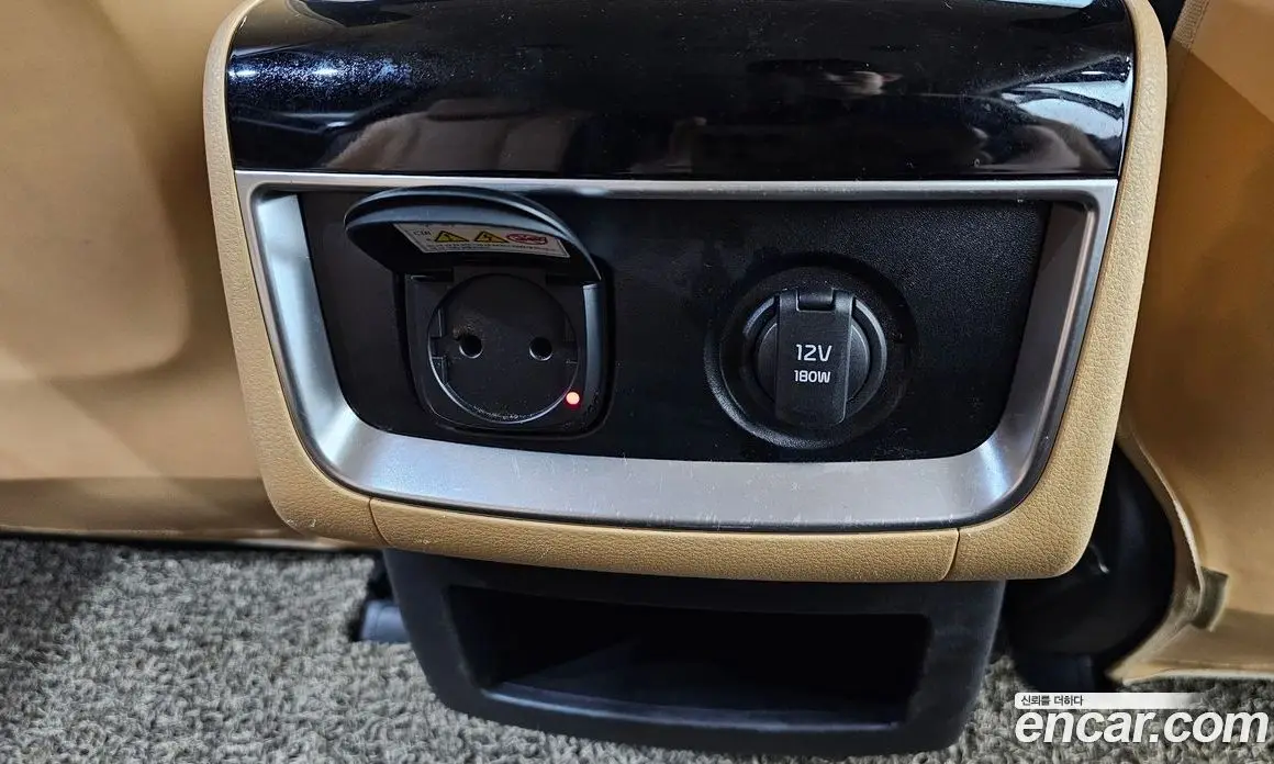 Kia Carnival 2021 2.2 автомат (гидро), фото 27