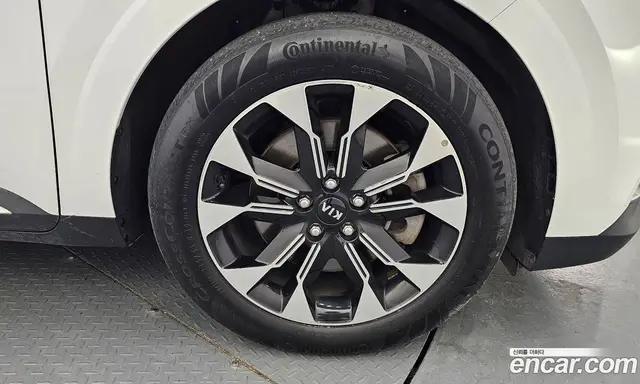 Kia Carnival 2021 2.2 автомат (гидро), миниатюра 5