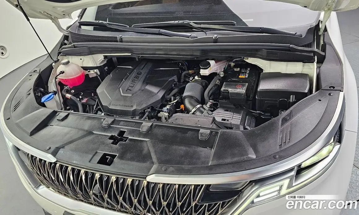 Kia Carnival 2021 2.2 автомат (гидро), фото 6
