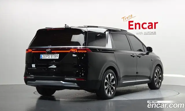 Kia Carnival 2021 2.2 автомат (гидро), миниатюра 1