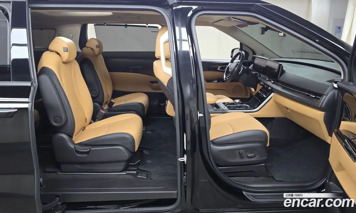Kia Carnival 2021 2.2 автомат (гидро), фото 15